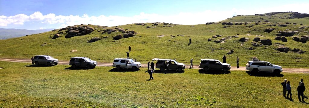 Tagliyot טיולי ג'יפים בחו"ל - טיולי ג'יפים בקירגיזסטן